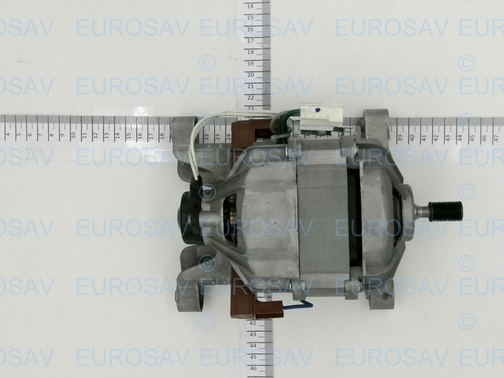 MOTEUR UNIVERSEL
