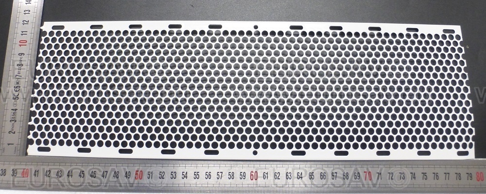 GRILLE DE PROTECTION