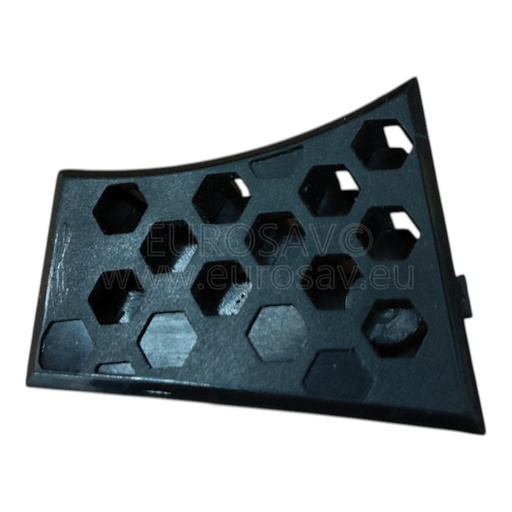 [TL20372024] GRILLE D'AERATION DROITE de la tronconneuse